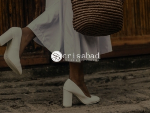 Proyecto página web tipo ecommerce para Cris Abad